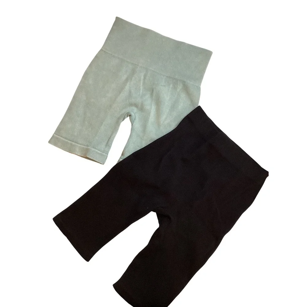 Zara and No Boundaries Ribbed Seamless Biker Shorts Bundle Black Sage Green XS S - Picture 1 of 4